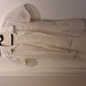 NY & CO white lace button down